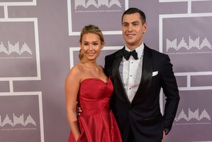 Susituokė Justinas Jankevičius ir Greta Mikalauskytė: pasveikinti atvyko žinomi žmonės