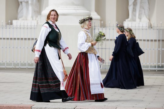 Pasiruošimas finaliniam Dainų šventės koncertui skirtoms eitynėms.<br>V.Skaraičio nuotr.