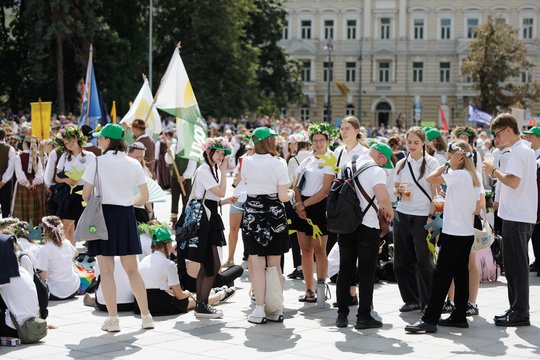 Pasiruošimas finaliniam Dainų šventės koncertui skirtoms eitynėms.<br>V.Skaraičio nuotr.