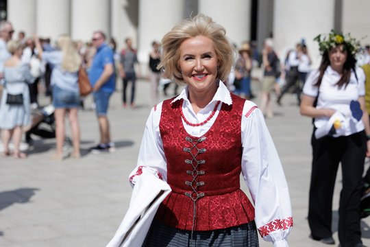 Pasiruošimas finaliniam Dainų šventės koncertui skirtoms eitynėms.<br>V.Skaraičio nuotr.