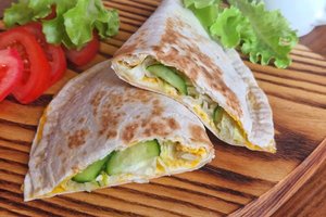 Pataria, kaip pasigaminti tortilijų čeburekus: jokio virimo aliejuje