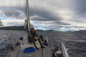 Istoriniai kadrai: keliautojas K. Juška jau greit plukdys burinę jachtą per Arkties vandenyną