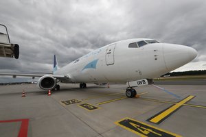 „Boeing“ laineris Los Andžele pametė ratą