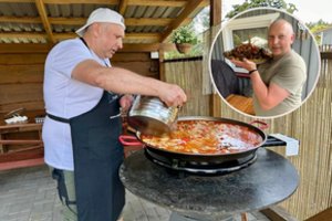 Neeilinė vieta Nemuno krante – Alytaus raj. gyvenantis Darius kazane ruošia plovą ir net paeliją