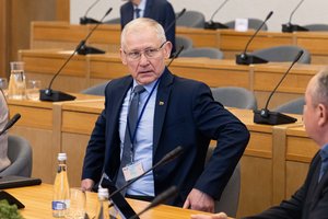 A. Pocius: jeigu prieš mus būtų panaudojami kasetiniai šaudmenys, atsakas būtų toks pat