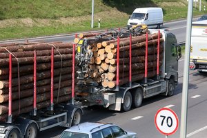 Nelaimingų atsitikimų darbe mažėja, tačiau mirtinų įvykių neišvengta: šie darbai – pavojingiausi