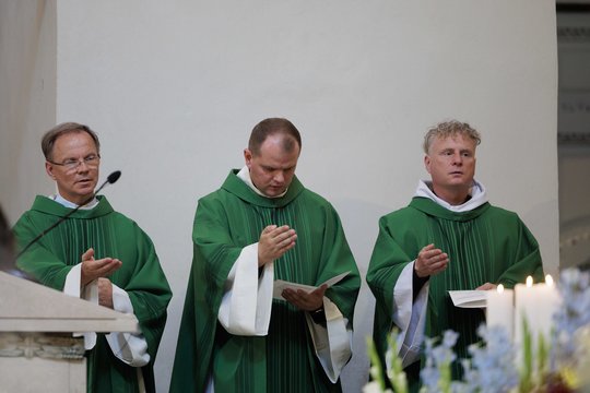 Vilniaus arkikatedroje bazilikoje – mišios G. Nausėdos inauguracijos proga: kadruose – garbingi svečiai<br>V. Skaraičio nuotr.