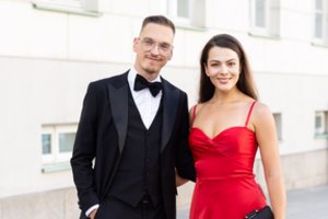 Prezidento inauguracijos šventėje – nauja pora: kartu viešai pasirodė Mantas Bertulis ir Ugnė Zavistauskaitė