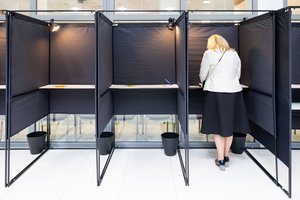 Siūloma įteisinti internetinį balsavimą referendumuose