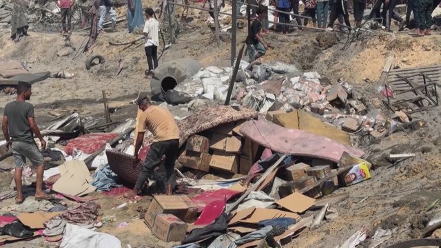Po kruvino smūgio Gazos pabėgėlių stovykloje – Izraelio atsakymas: tarp civilių slapstėsi „Hamas“ teroristai