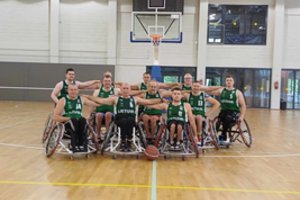 Birštone – Lietuvos vežimėlių krepšinio rinktinės pasirengimas Europos čempionatui: žaidėjai pasisėmė daug žinių