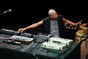 Elektroninės muzikos legenda Jeffas Millsas Lietuvoje surengs pasirodymą su gyvos muzikos atlikėjais