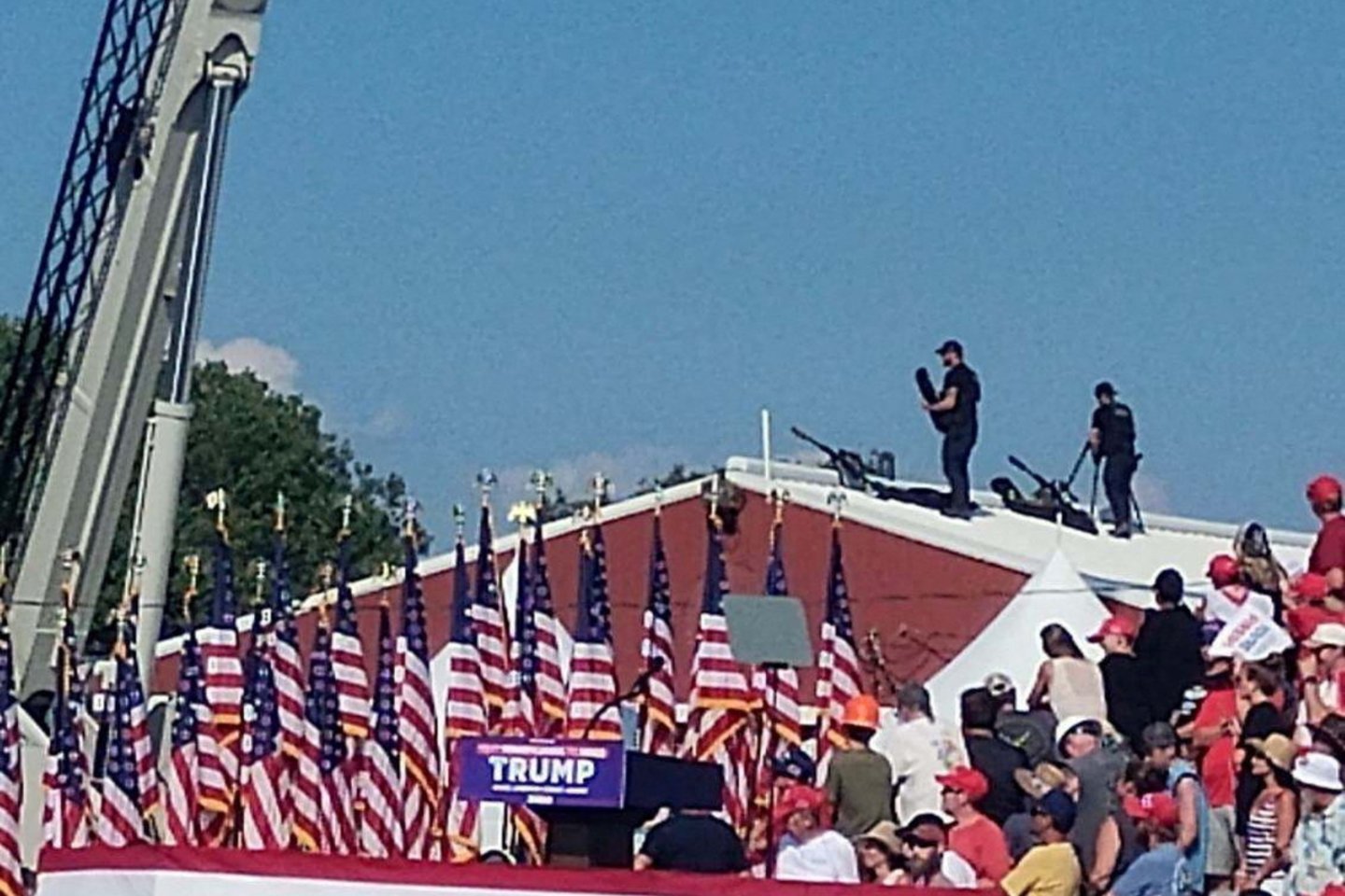 Per pasikėsinimą į D. Trumpą<br>REUTERS/Scanpix nuotr.