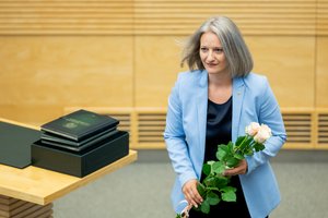 Seimo narių gretas papildė nauja parlamentarė J. Rojaka