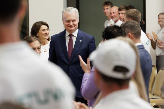 G. Nausėda išlydėjo sportininkus į Paryžiaus olimpines žaidynes<br>V. Skaraičio nuotr.