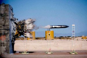 Pentagonas: JAV pasiekė tam tikrą pažangą, kurdamos hipergarsinius ginklus