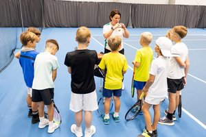 Į teniso treniruotes – ir nuo ketverių metų amžiaus