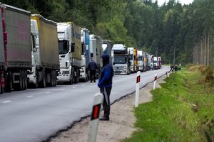 Vairuotojų atleidimas atskleidė daugiau detalių: žmonės palikdavo transporto priemones pakelėse ir iš baimės pabėgdavo