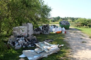 Dėl viesulo sukeltų padarinių dviejose Kelmės rajono seniūnijose paskelbta savivaldybės lygio ekstremalioji situacija