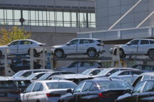 Naujų automobilių registravimas Europoje birželį atsigavo