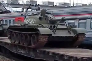 Rusija į frontą siunčia Antrojo pasaulinio karo senienas