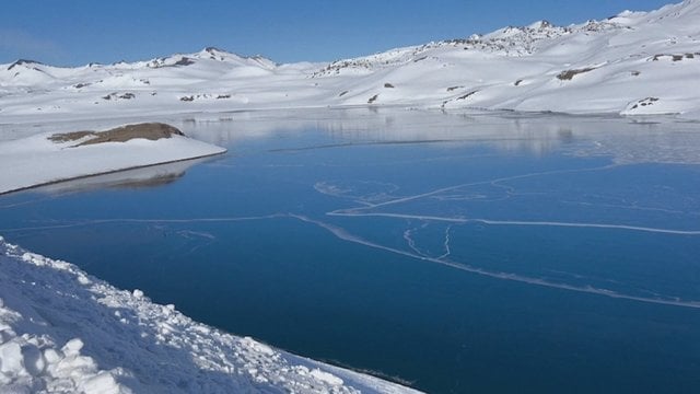Ežeras Čilėje skleidžia neįprastus garsus – primena dainą iš kosmoso: pasiklausykite ypatingo gamtos reiškinio