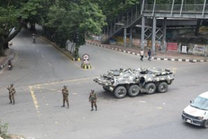 Po mirtinų protestų – Bangladešo aukščiausiojo teismo sprendimas dėl kvotų valstybės tarnyboje