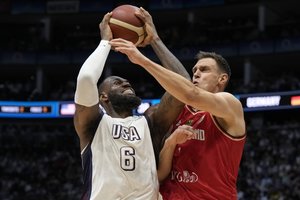 L. Jameso šou JAV rinktinei nukalė pergalę prieš vokiečius