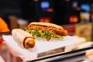 Tarptautinė dešrainių diena: kas antras lietuvis per metus suvalgo po dešrainį