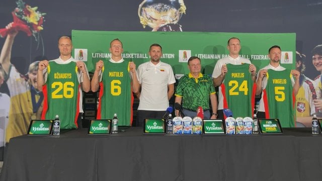 Lietuvos trijulių krepšinio rinktinė – apie užtikrintą nusiteikimą ir priešininkus Paryžiaus olimpinėse