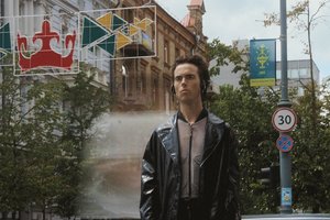 Free Finga pristato gerbėjų pamiltos dainos „Vienas“ vaizdo klipą ir pažėrė daugiau naujienų