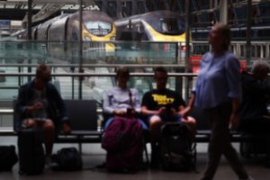 Po sabotažo išpuolių Prancūzijoje sulaikytas ultrakairiųjų aktyvistas