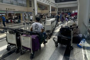 Jungtinė Karalystė patarė piliečiams išvykti iš Libano ir nekeliauti į šalį