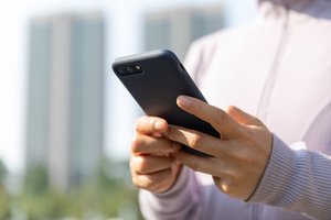 Programėlės, padedančios „matyti“: neregys A. Ravanas pasidalino savo patirtimi