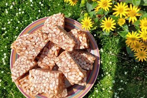 Nekeptas desertas dėl kurio sulauksite aplodismentų: netikras tinginys, kuriam prireiks tik keturių ingredientų