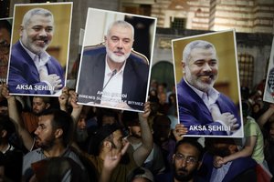 Stambule tūkstančiai žmonių protestavo prieš „Hamas“ lyderio nužudymą