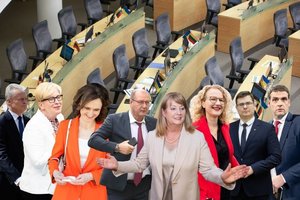 In the latest rankings – the threat from upstarts and anxious days for two parties