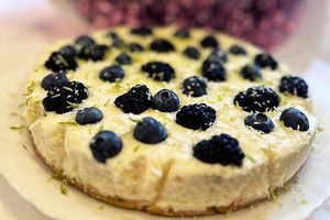 Nekeptas baltojo šokolado maskarponės sūrio pyragas: pabandę kartą, nenorėsite gaminti kito