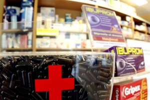 Farmacijos specialistų trūkumas: absolventai nespėja pakeisti išeinančių pensijinio amžiaus darbuotojų