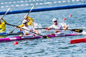 Lietuvos dvivietei baidarei nepavyko iškart prasimušti į 500 metrų distancijos pusfinalį