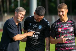 A lygos turo apžvalga: prizininkai dar labiau pabėgo