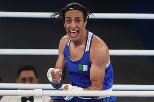 Alžyro boksininkė I. Khelif pateko į bokso turnyro finalą