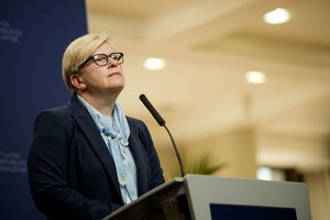 I. Šimonytė neatsako, ar svarstė K. Navicką pakeisti jau prieš dvejus metus: esu linkusi komentuoti sprendimus, o ne gandus