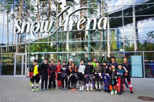 Sportininkai iš tolimosios Japonijos džiaugiasi galimybe treniruotis „Snow Arenoje“