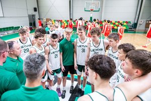 Vaikinų vasaros pasirodymą užbaigs 16-mečių rinktinė: sudėtyje – žinomos pavardės ir dar vienas išeivijos talentas