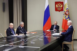 Įvykiai Kurske sukėlė sumaištį Kremliuje: srityje uždaromos stotys, atliekami patikrinimai