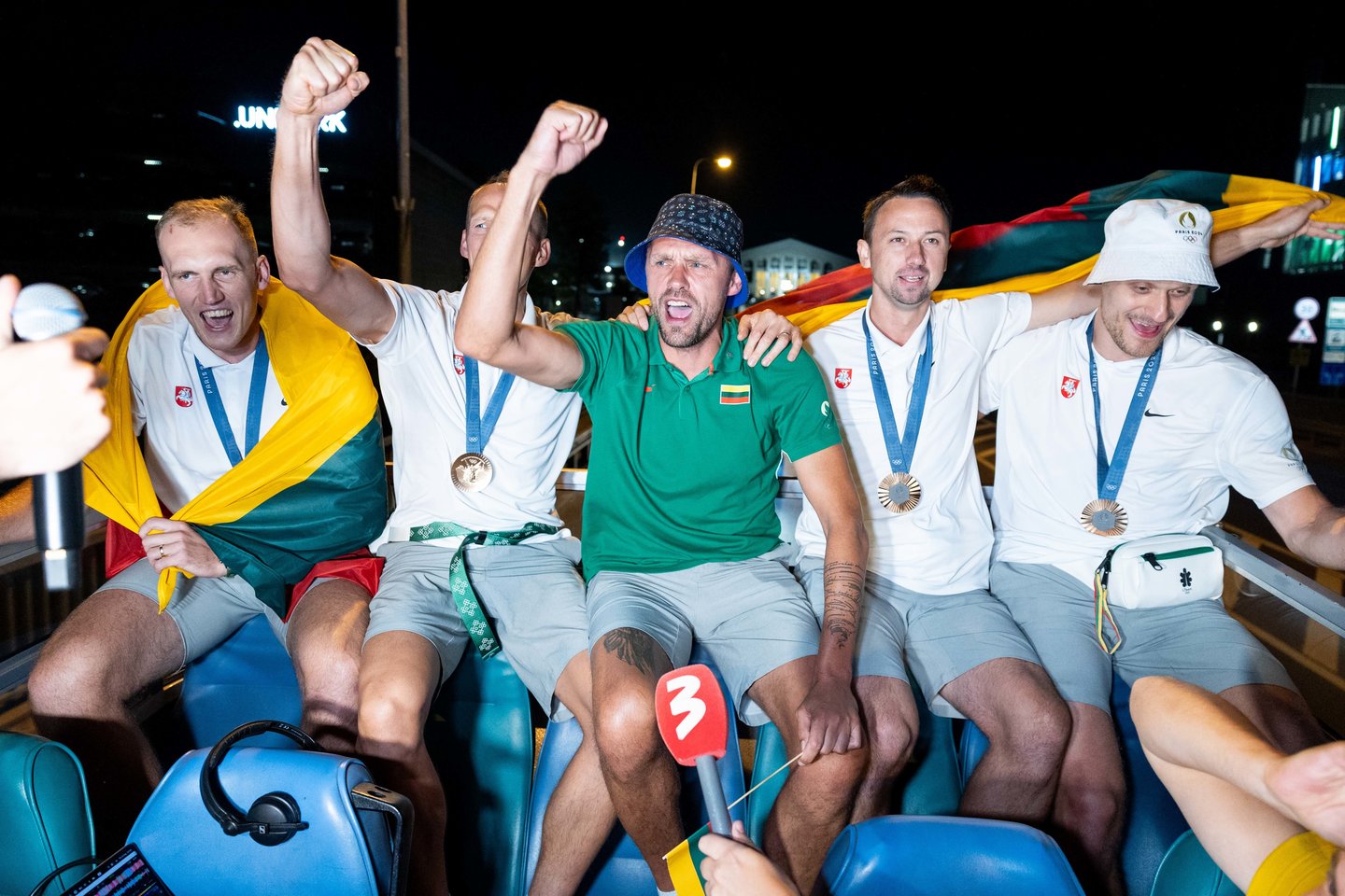 Lietuvos trijulių rinktinė iškilmingai sutikta Vilniuje <br>T. Bauro nuotr.