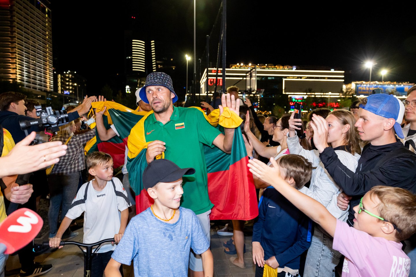 Lietuvos trijulių rinktinė iškilmingai sutikta Vilniuje <br>T. Bauro nuotr.