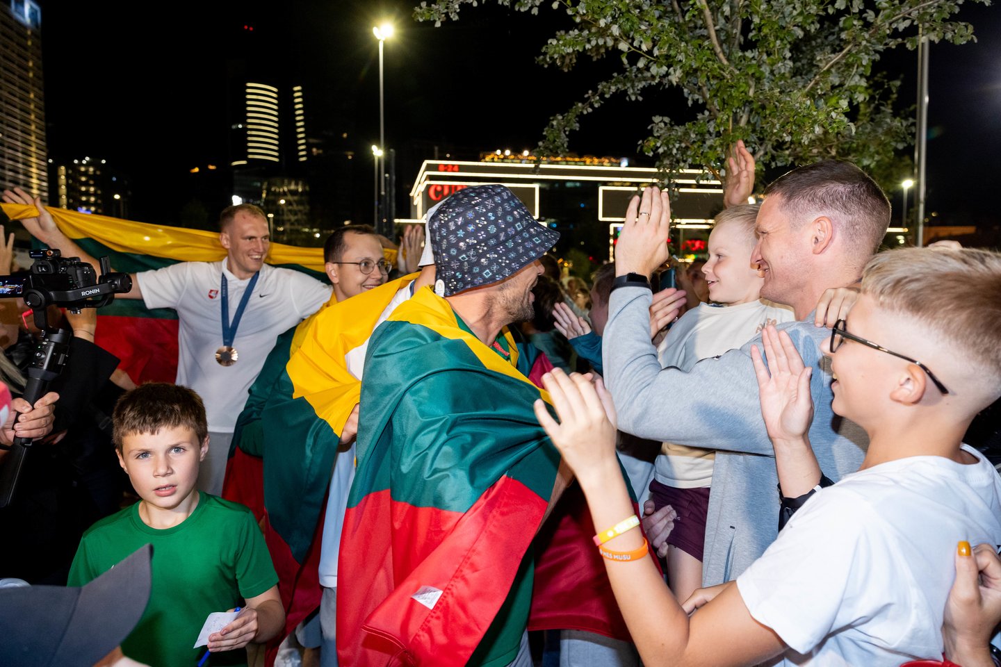 Lietuvos trijulių rinktinė iškilmingai sutikta Vilniuje <br>T. Bauro nuotr.