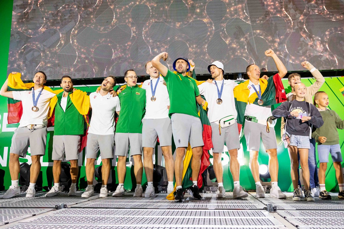 Lietuvos trijulių rinktinė iškilmingai sutikta Vilniuje <br>T. Bauro nuotr.